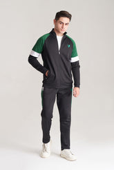 Cozy Fit Black - Winter Tracksuit